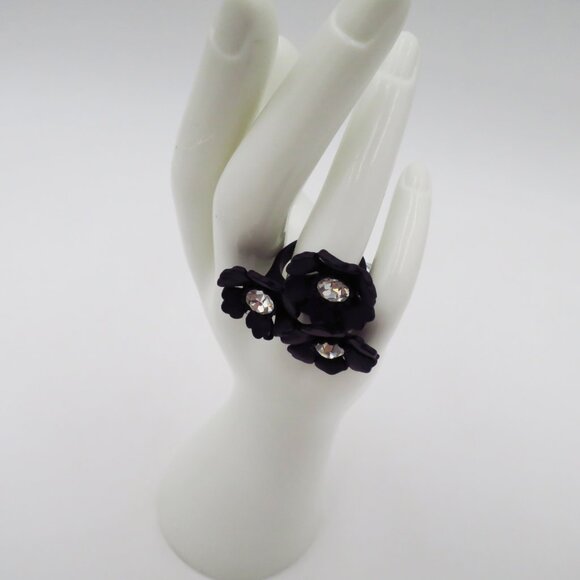 NWT J. Crew Dogwood Blossom Matte Black with Gems Cocktail Ring Size M - Picture 13 of 16